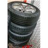 Image 1 : 4 GOODYEAR ASSURANCE 235/60R18 TIRES WITH RIMS