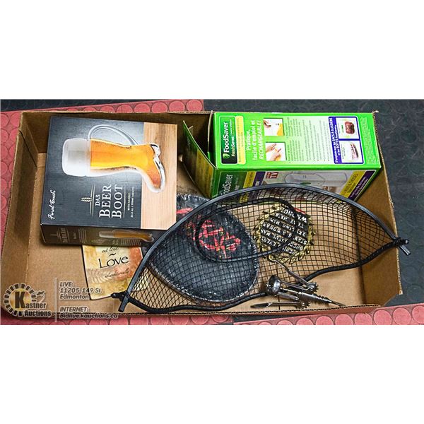 BOX OF KITCHEN STUFF