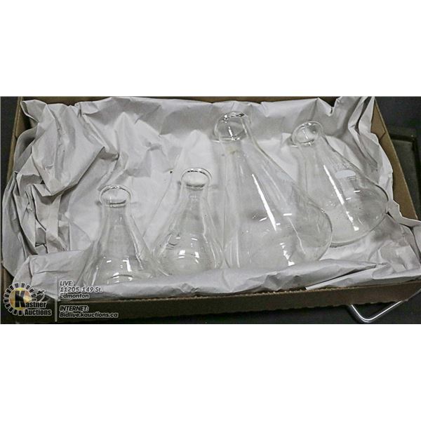 PYREX BEAKERS ASSORTED LOT