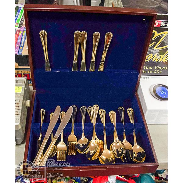 VINTAGE HAMPTON SILVERSMITHS