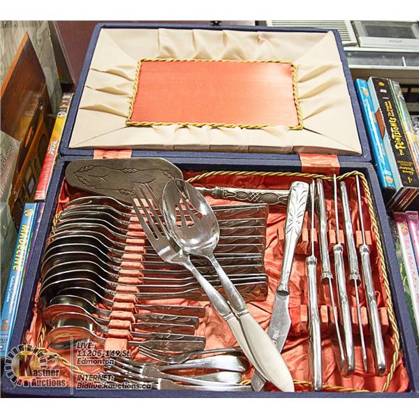 23-PC INOX ITALIAN FLATWARE SET IN STORAGE BOX