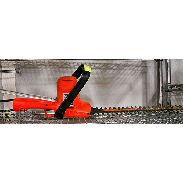 16" BLACK & DECKER ELECTRIC HEDGE TRIMMER