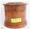 Image 2 : VINTAGE TURNED WOOD HUMIDIFIER & HEAVILY CARVED