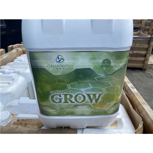 CRATE OF GREEN SKY BIO 'GROW' FERTILIZER, CRATE CONTAINS 24 X 24 LITRE JUGS, TOTAL OF 576 LITRES