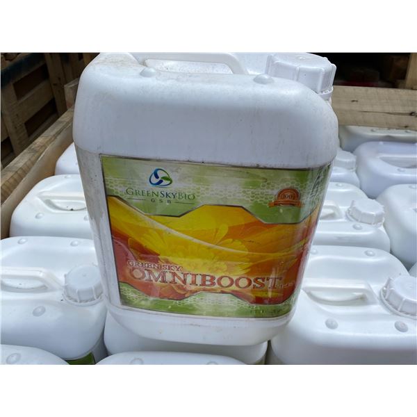 CRATE OF GREEN SKY BIO 'OMNIBOOST' FERTILIZER, 60 X 10 LITRE JUGS, TOTAL OF 600 LITRES.