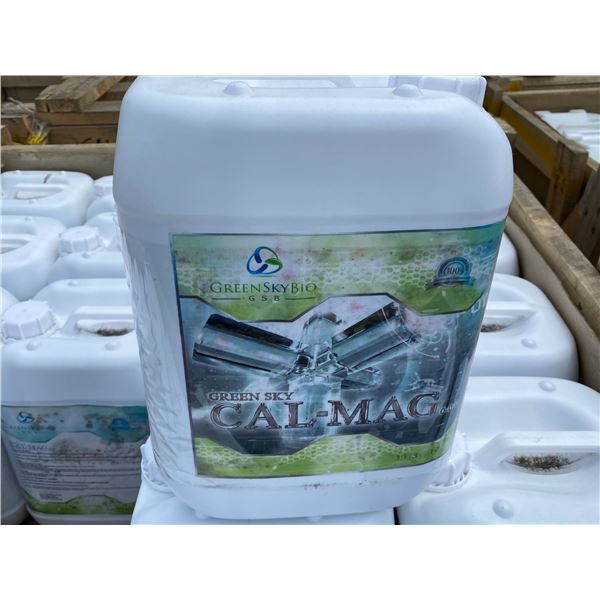 CRATE OF GREEN SKY BIO 'CAL-MAG' FERTILIZER, 60 X 10 LITRE JUGS, 600 LITRES TOTAL