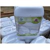 Image 2 : CRATE OF GREEN SKY BIO 'BLOOM' FERTILIZER, 60 X 10 LITRE JUGS, TOTAL OF 600 LITRES