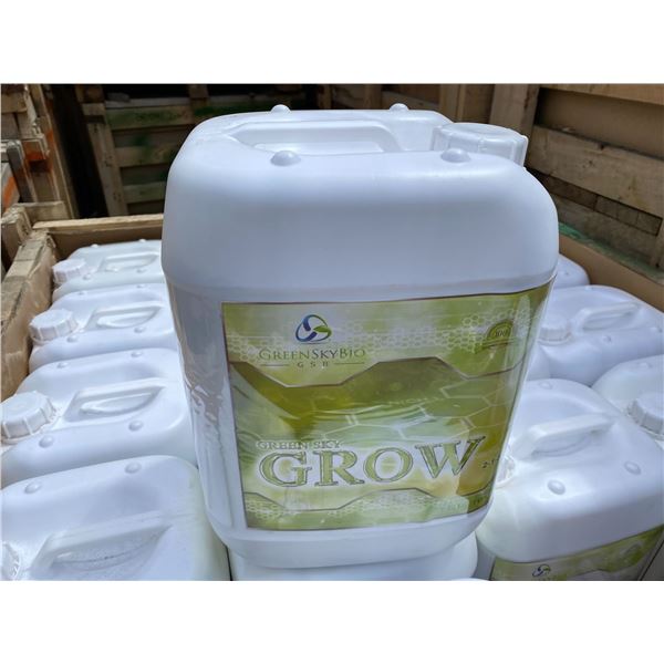 CRATE OF GREEN SKY BIO 'GROW' FERTILIZER, CRATE CONTAINS 60 X 10 LITRE JUGS, TOTAL OF 600 LITRES