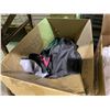 Image 3 : 3 BAGS OF ASSORTED INSTANT CANOPY DRESSING ROOM WALL KITS