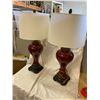 Image 1 : Pair lamps