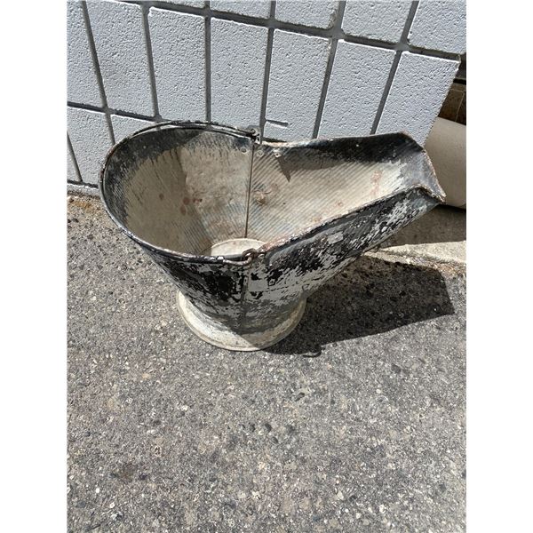 Coal bucket