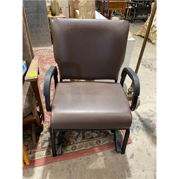 Titan ll it’s swivels chair