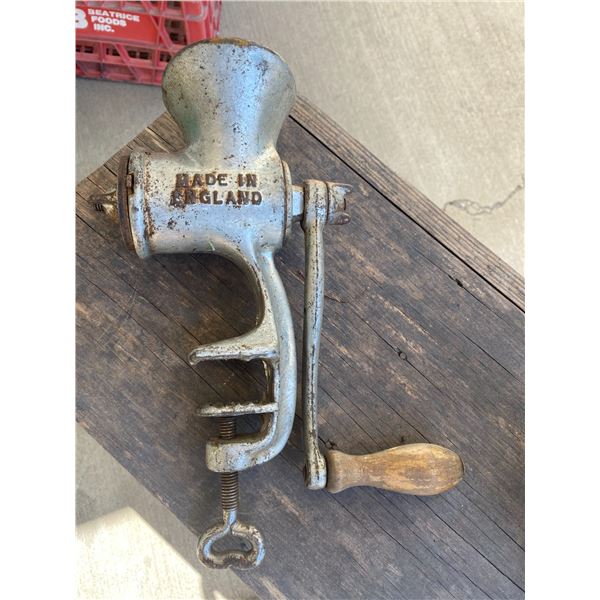 Made in England grinder