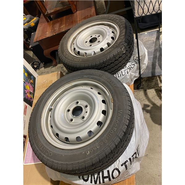 Set of 4 tires in rims 185/60R15