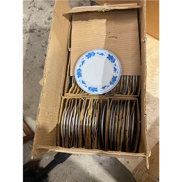 2 cases 7!inch plates