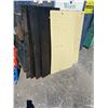Image 1 : Lot of peg boards