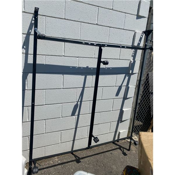 Single to queen metal bed railsa