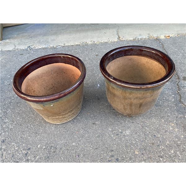 Planter pots