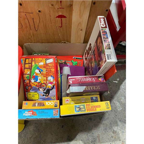 Box games and puzzles