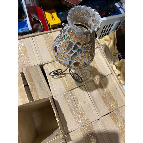 Case of t light  holders