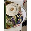 Image 1 : Platters and plates