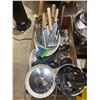 Image 1 : Lot of knives and other utensils