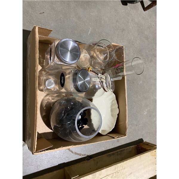 Lot vases rocks, and lidded containers