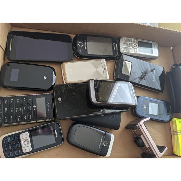 assorted cellphone lot flat repair