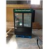 Image 2 : True commercial ice freezer model gdim-49 - fan issue, condenser works - 53 inches wide 30 inches de