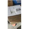 Image 2 : 2 boxes of new feminine sanitary napkin panty liners
