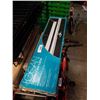Image 1 : LOGAN COMPACT MAT CUTTER