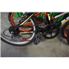 Image 3 : BLACK SUPERCYCLE AND ORANGE IMPULSE KIDS BIKES