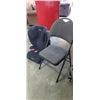 Image 1 : NUNA CAR SEAT - MANUFACTURED 2017 AND FOLDING CHAIR