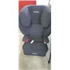Image 3 : NUNA CAR SEAT - MANUFACTURED 2017 AND FOLDING CHAIR