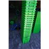 Image 2 : 23 GREEN STACKING TOTES