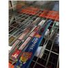 Image 2 : 3 WINDSHIELD WIPERS