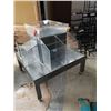 Image 2 : ROLLING BULK MERCHANDISE TABLE WITH BINS