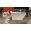 Image 1 : BOX FAN AND TABLE FAN