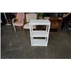 Image 1 : WHITE PLASTIC 3 TIER SHELF