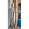 Image 1 : Lot of various 10' picture mouldings