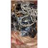 Image 4 : LOT OF COSTUME JEWELRY AND COMIC BOOKS