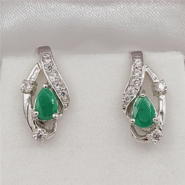 NEW STERLING SILVER GENUINE EMERALD AND CZ EARRINGS W/ APPRAISAL $785