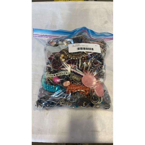 LARGE BAG OF JEWELLERY