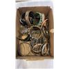 Image 2 : BOX OF BANGLES