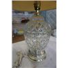 Image 3 : Crystal table lamp with shade