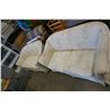 Image 1 : 2 WHITE LOVESEATS