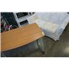 Image 2 : Rolling work station - 46 inches wide x 29 deep x 29 tall