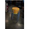 Image 1 : 5 STACKING STOOLS
