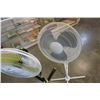 Image 2 : 2 FLOOR FANS