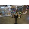 Image 2 : VENDIT INTERNATIONAL DOUBLE HEAD LOONIE VENDING MACHINE WITH RINGS AND KEY